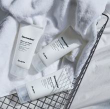 Cargar imagen en el visor de la galería, DR JART Dermaclear Micro pH Foam Cleanser